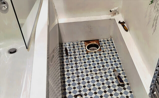 https://blockeddrainsrossmoyne.com.au/uploads/2025/07/blocked-shower-drains-30118.jpg