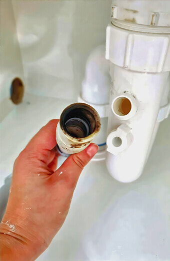 https://blockeddrainsrossmoyne.com.au/uploads/2025/07/blocked-sink-66539.jpg